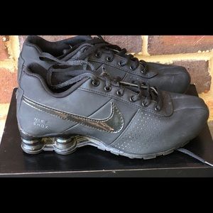 Nike shox size 4.5